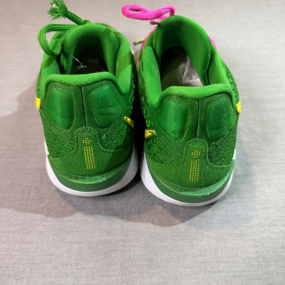 Nike Sabrina 2 Oregon Ducks Mens 13.5 Green Yellow  HQ4344-300 Basketball EUC‎